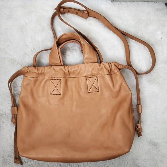 Madewell Piazza Drawstring Leather Crossbody Bag Timber Beam Tan NEW - Picture 9 of 15